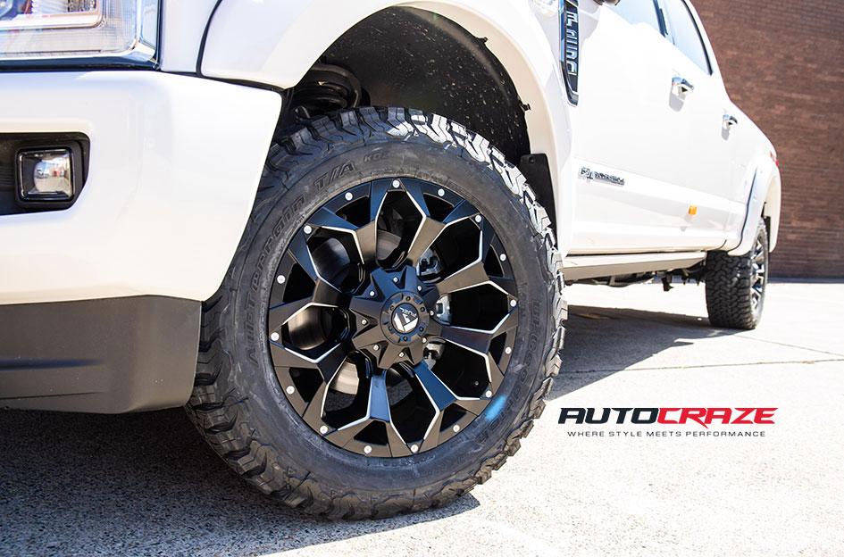 FORD F250 ASSAULT GLOSS BLACK MILLED ACCENTS